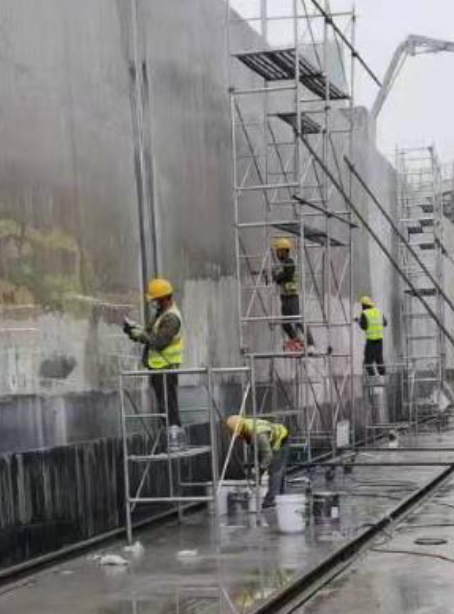 丰台球场翻新地面是一个涉及